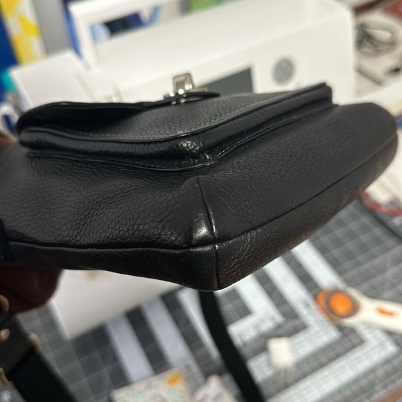 Coach Shoulder Bag - Picture 10 of 15